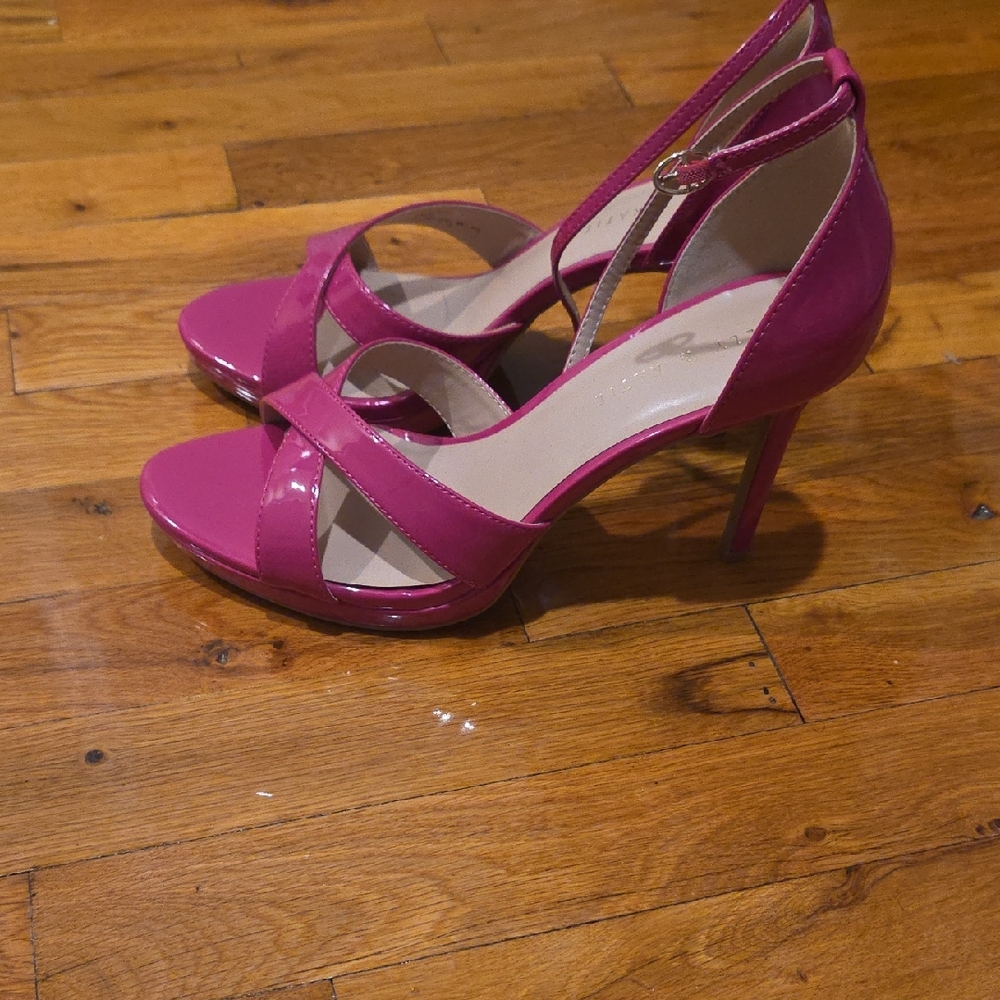 Kelly And Kate Elegant Pink Strappy Heels